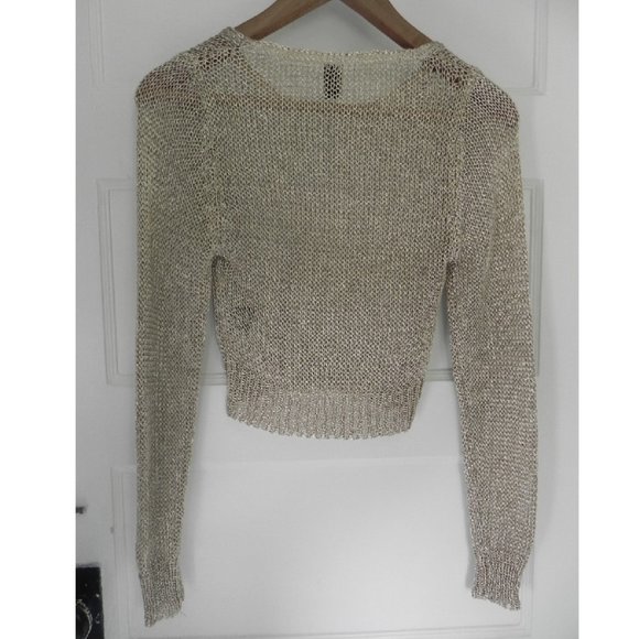 Metallic Gold L/S Crop Top - Picture 3 of 7